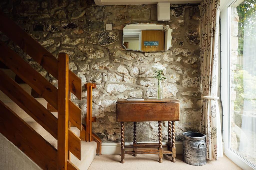 Dairy Cottage At Scolton Cottages - Indoor Pool Хаверфордуэст Экстерьер фото