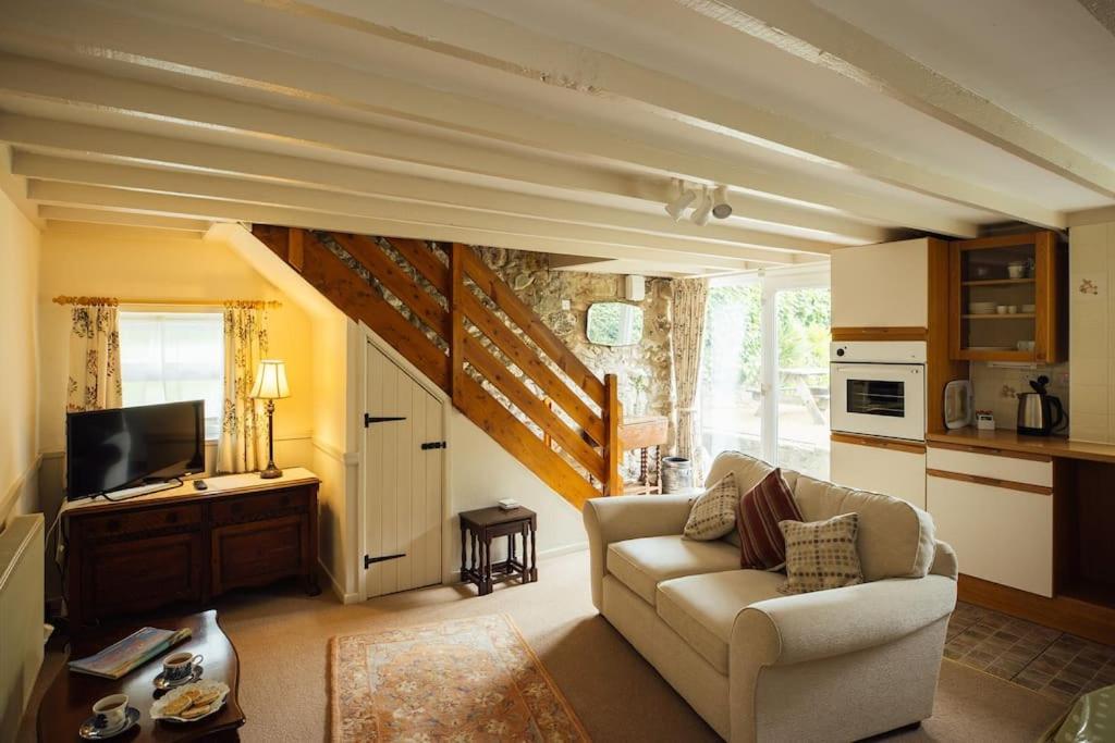 Dairy Cottage At Scolton Cottages - Indoor Pool Хаверфордуэст Экстерьер фото